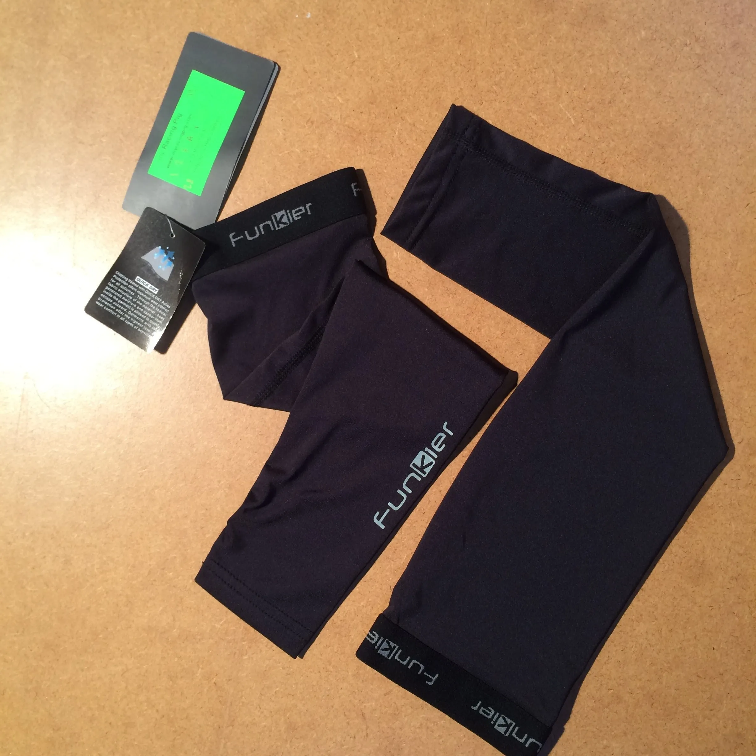 WARMERS-ARM : Funkier Ayllon Cycling Summer Arm Warmers [M]