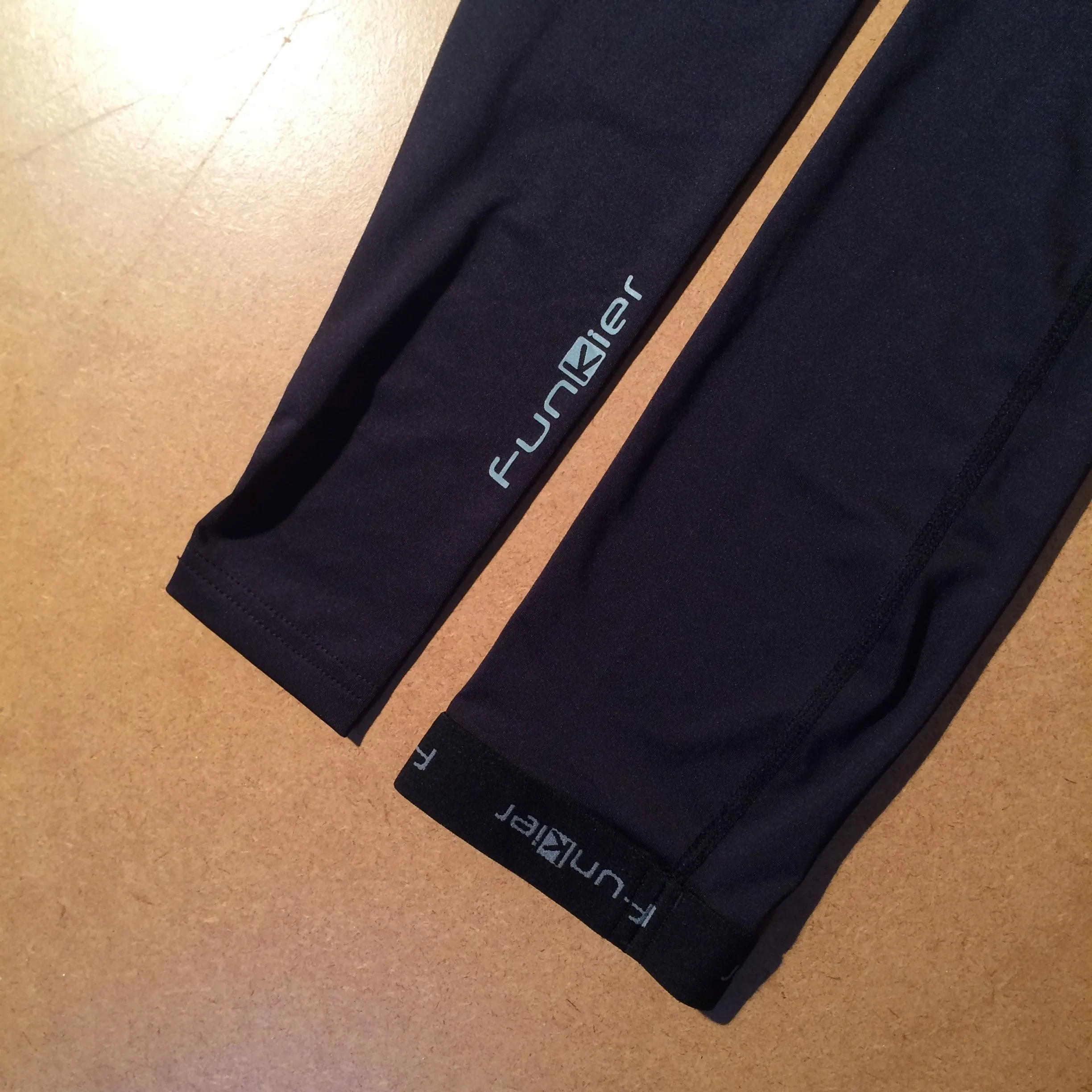 WARMERS-ARM : Funkier Ayllon Cycling Summer Arm Warmers [M]